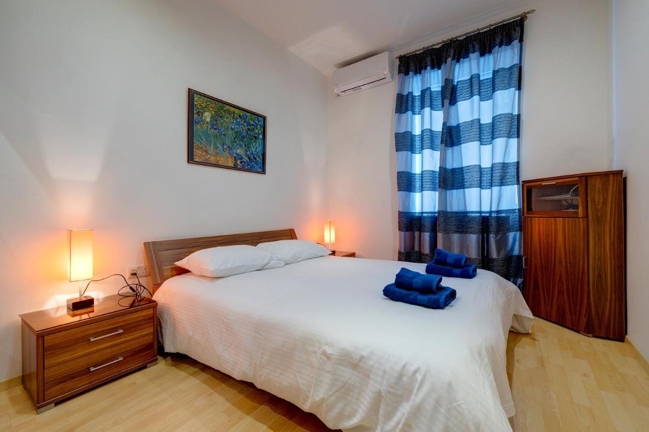 Апартаменти Unbeatable Location Valletta And Harbour Views Сліма Екстер'єр фото