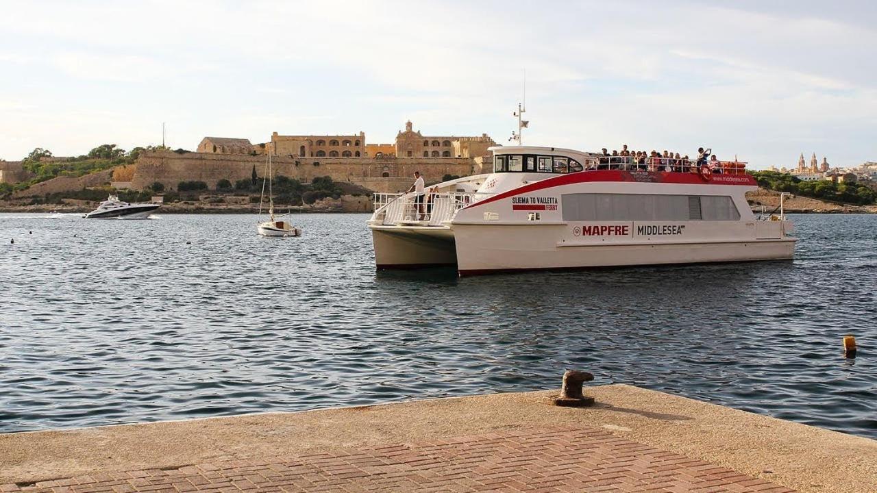 Апартаменти Unbeatable Location Valletta And Harbour Views Сліма Екстер'єр фото